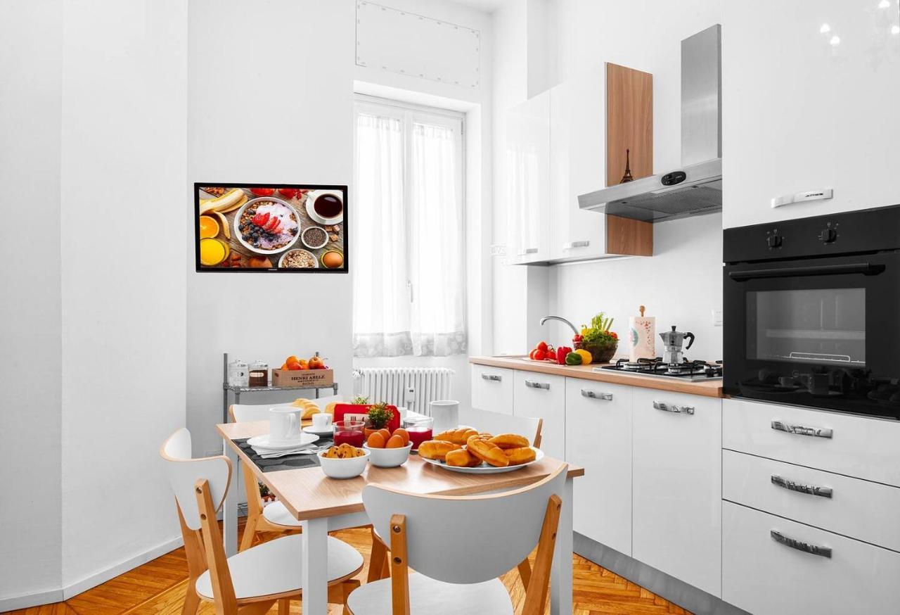 3 Bedrooms Apartment Милан Экстерьер фото