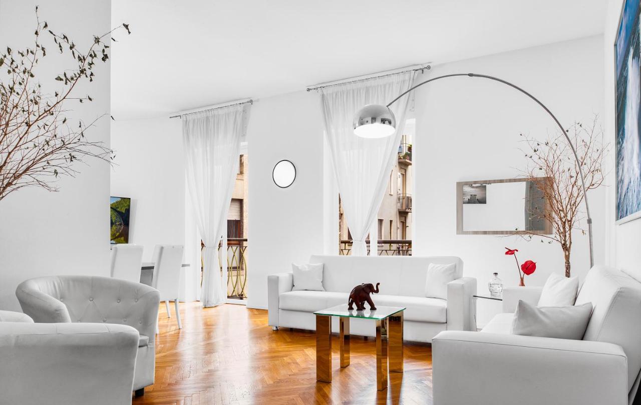 3 Bedrooms Apartment Милан Экстерьер фото